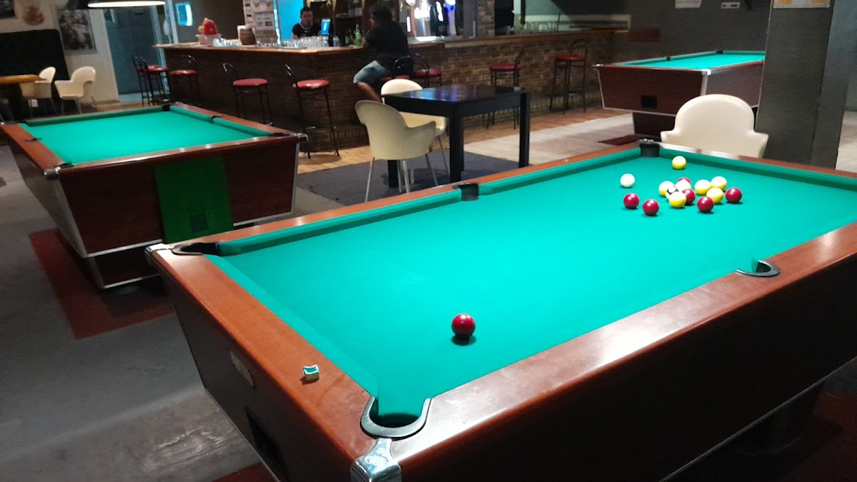 Vill-Inns Coffee Shop Photos 2